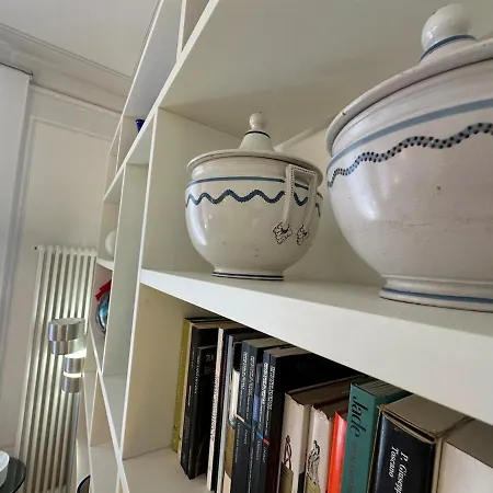 Apartment Sea View Design In Centre