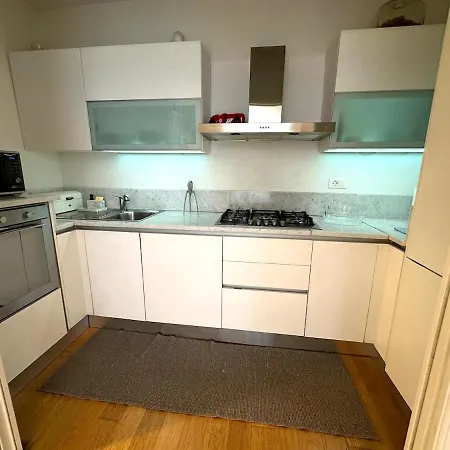 Sea View Design In Centre *