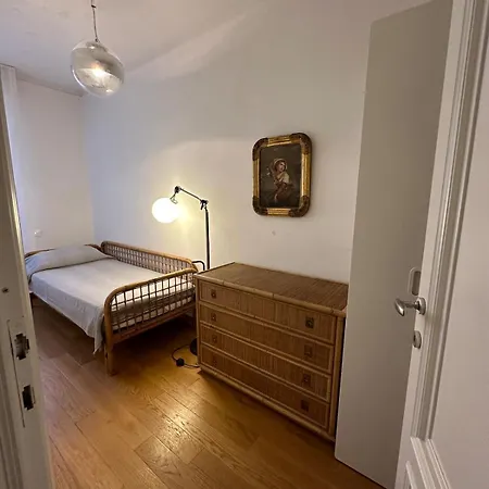 Sea View Design In Centre Apartment