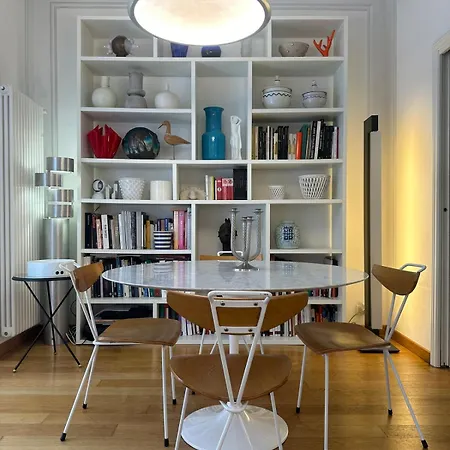 Apartment Sea View Design In Centre *