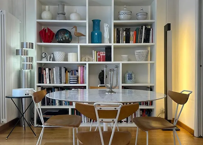 Apartment Sea View Design In Centre *